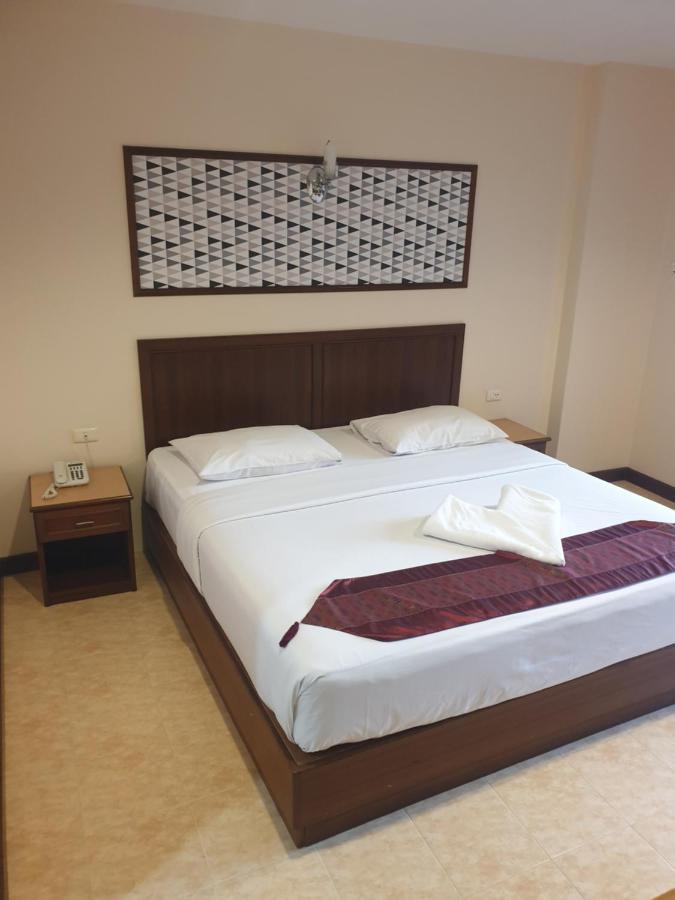 Sunview Place Pattaya Esterno foto