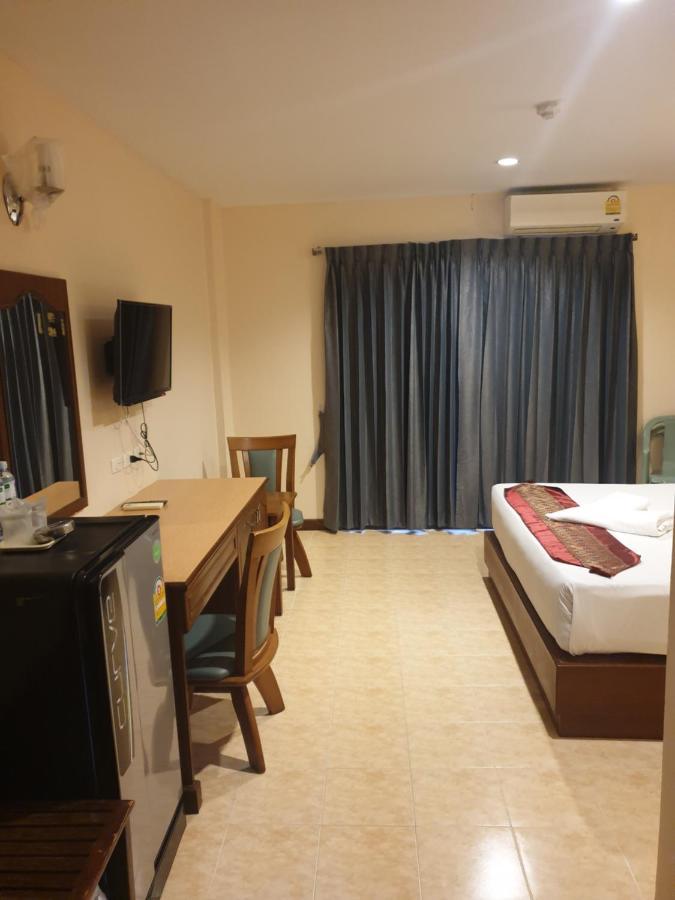 Sunview Place Pattaya Esterno foto