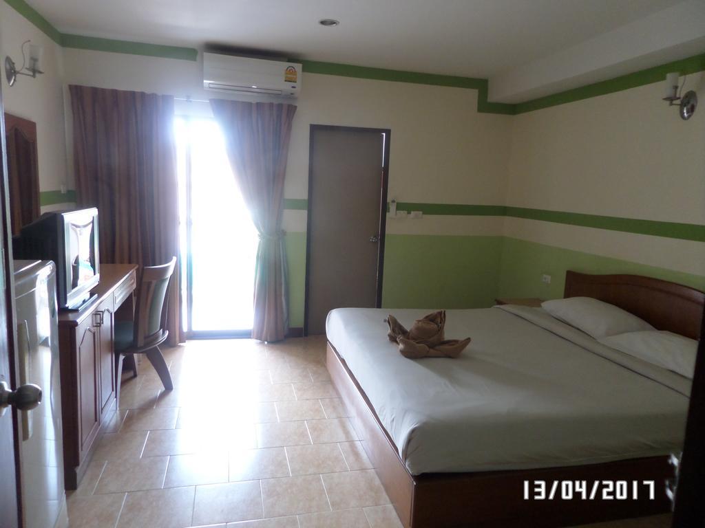 Sunview Place Pattaya Esterno foto