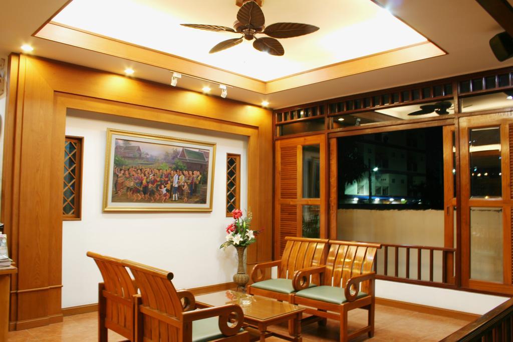 Sunview Place Pattaya Esterno foto